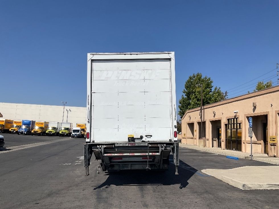 Medium Duty Box Truck-Light and Medium Duty Trucks-International-2019-4300-Chino-CA-158,588\n\t\tmiles-$ 47,000 - Image 7