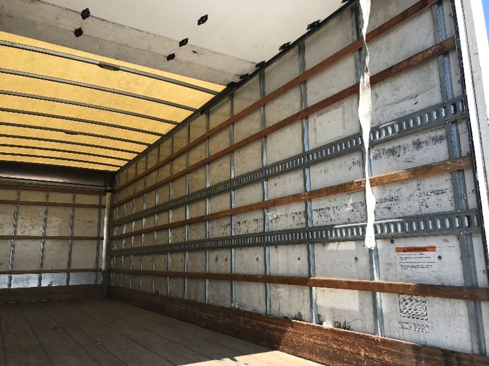 Medium Duty Box Truck-Light and Medium Duty Trucks-International-2019-4300-Chino-CA-198,922\n\t\tmiles-$ 40,500 - Image 12