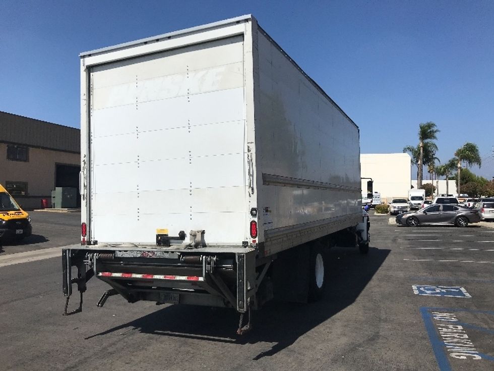 Medium Duty Box Truck-Light and Medium Duty Trucks-International-2019-4300-Chino-CA-198,922\n\t\tmiles-$ 40,500 - Image 13