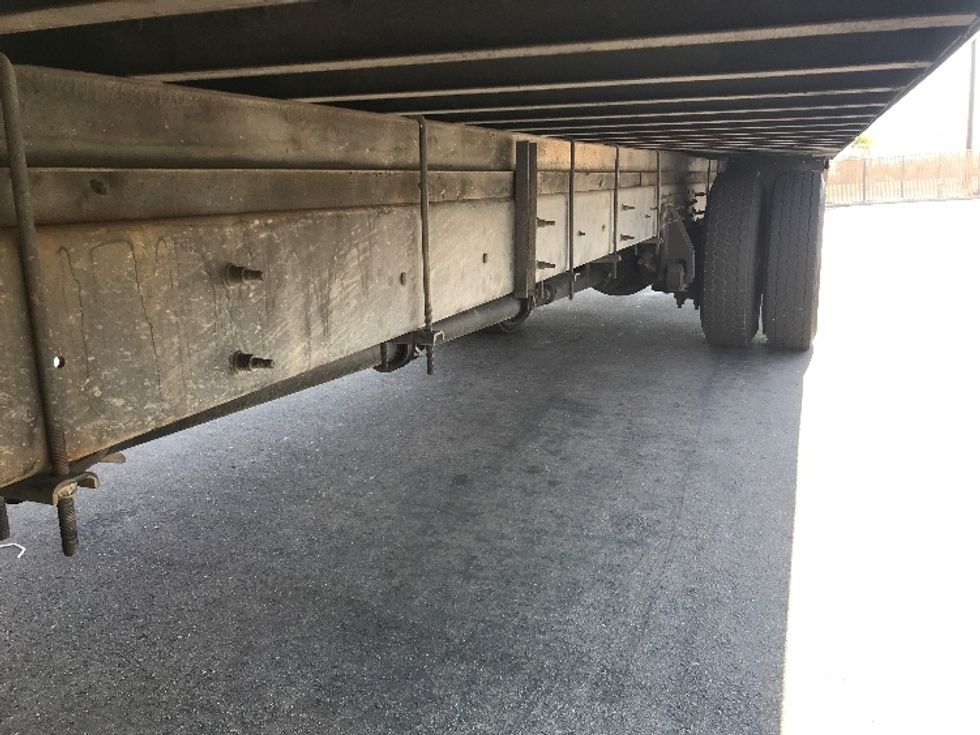 Medium Duty Box Truck-Light and Medium Duty Trucks-International-2019-4300-Chino-CA-198,922\n\t\tmiles-$ 40,500 - Image 5