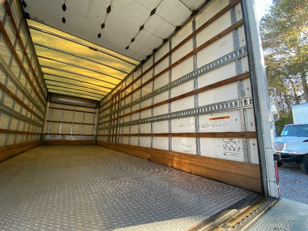 Medium Duty Box Truck-Light and Medium Duty Trucks-International-2019-4300-Cleveland-TN-349,585\n\t\tmiles-$ 21,250 - Image 12