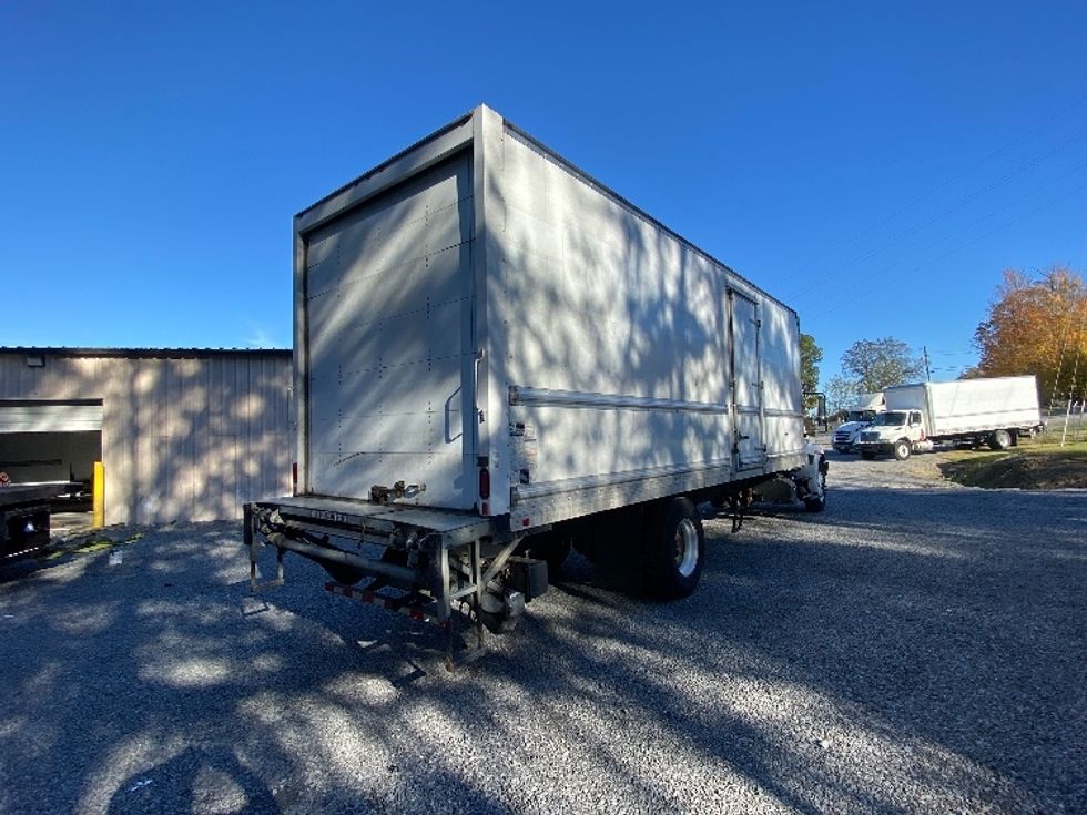 Medium Duty Box Truck-Light and Medium Duty Trucks-International-2019-4300-Cleveland-TN-349,585\n\t\tmiles-$ 21,250 - Image 13