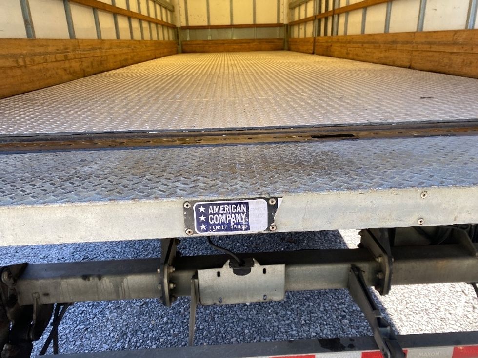 Medium Duty Box Truck-Light and Medium Duty Trucks-International-2019-4300-Cleveland-TN-377,873\n\t\tmiles-$ 20,750 - Image 10