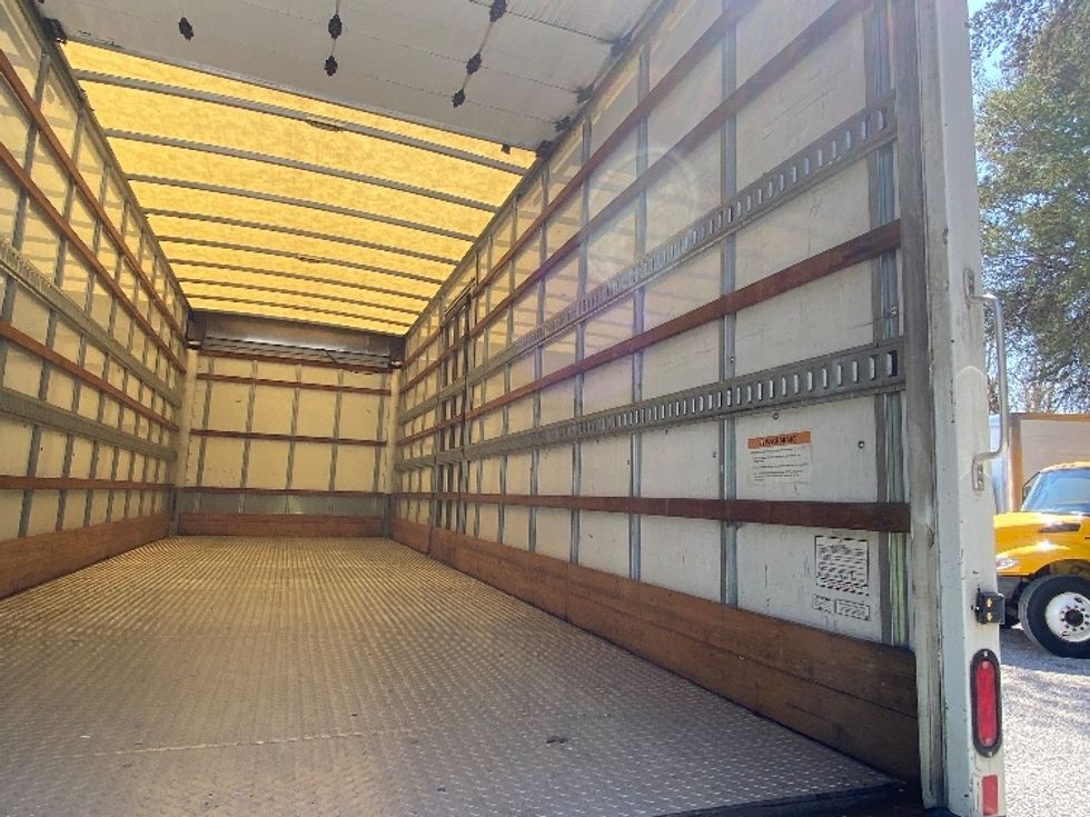 Medium Duty Box Truck-Light and Medium Duty Trucks-International-2019-4300-Cleveland-TN-377,873\n\t\tmiles-$ 20,750 - Image 12