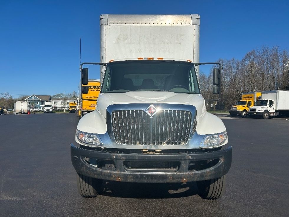 Medium Duty Box Truck-Light and Medium Duty Trucks-International-2019-4300-Cranbury-NJ-335,364\n\t\tmiles-$ 20,000 - Image 2
