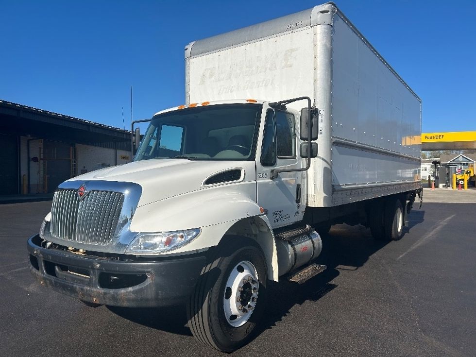 Medium Duty Box Truck-Light and Medium Duty Trucks-International-2019-4300-Cranbury-NJ-335,364\n\t\tmiles-$ 20,000 - Image 3