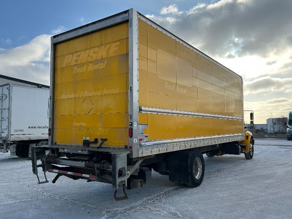 Medium Duty Box Truck-Light and Medium Duty Trucks-International-2019-4300-Dartmouth-NS-269,716\n\t\tkm-$ 59,500 - Image 13