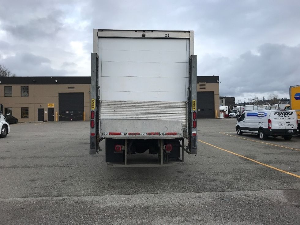 Medium Duty Box Truck-Light and Medium Duty Trucks-International-2019-4300-Delta-BC-174,909\n\t\tkm-$ 67,250 - Image 7