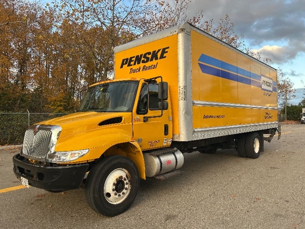 2019 International 4300 DuraStar 4300 photo 3