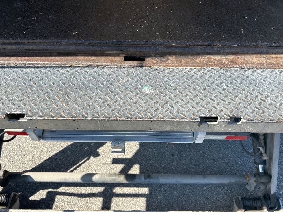 Medium Duty Box Truck-Light and Medium Duty Trucks-International-2019-4300-Delta-BC-240,969\n\t\tkm-$ 62,000 - Image 10