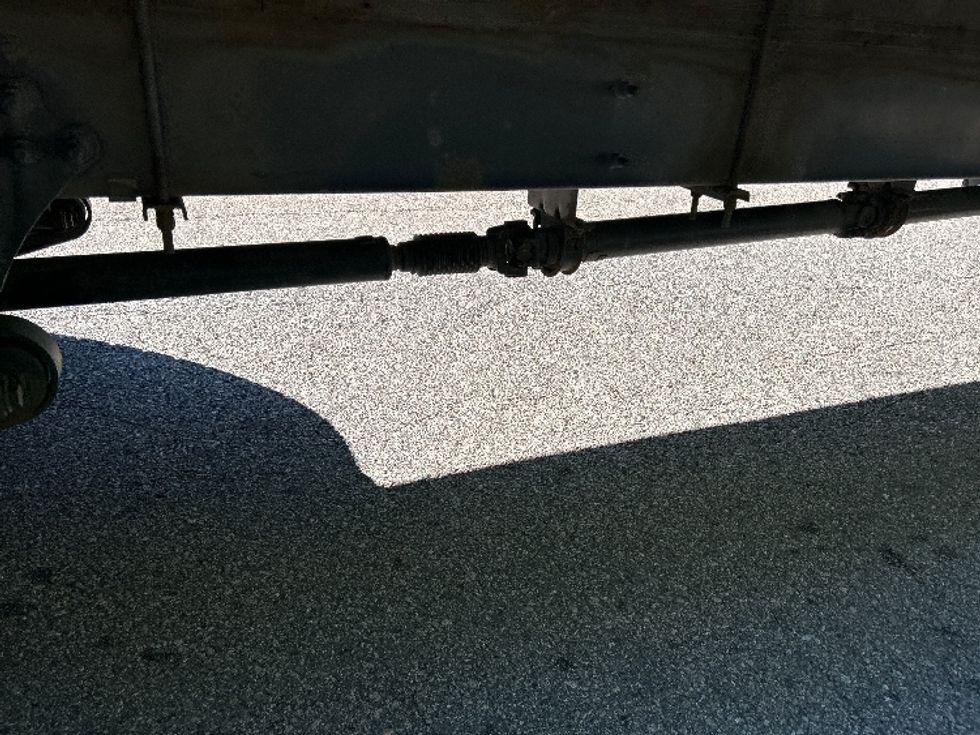 Medium Duty Box Truck-Light and Medium Duty Trucks-International-2019-4300-Delta-BC-260,200\n\t\tkm-$ 58,500 - Image 14