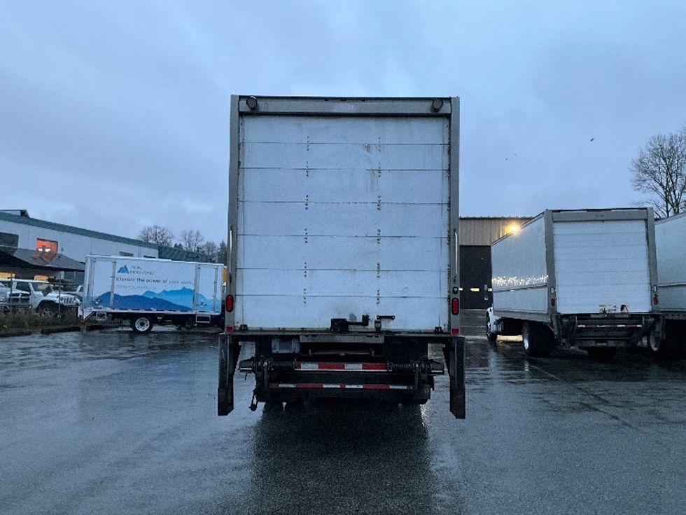 Medium Duty Box Truck-Light and Medium Duty Trucks-International-2019-4300-Delta-BC-280,305\n\t\tkm-$ 59,500 - Image 7