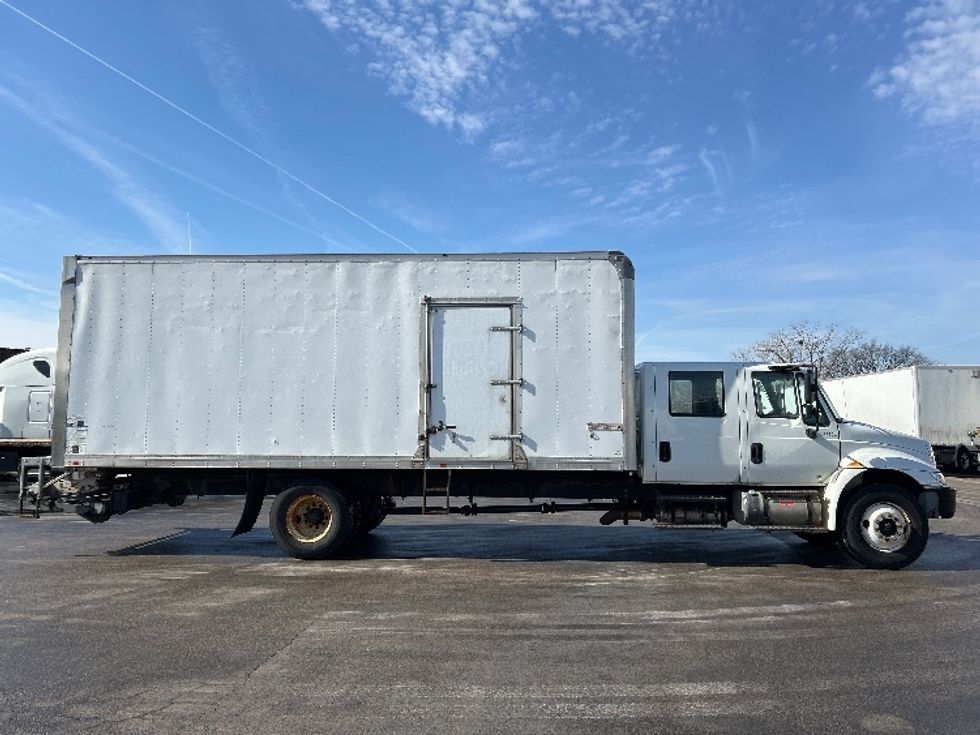 Medium Duty Box Truck-Light and Medium Duty Trucks-International-2019-4300-East Chicago-IN-219,220\n\t\tmiles-$ 44,250 - Image 15