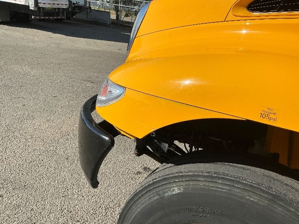 Medium Duty Box Truck-Light and Medium Duty Trucks-International-2019-4300-Edmonton-AB-233,173\n\t\tkm-$ 63,000 - Image 25