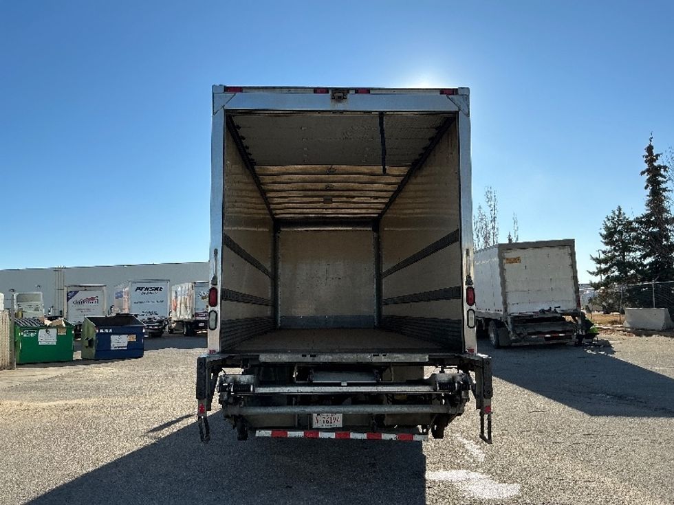 Medium Duty Box Truck-Light and Medium Duty Trucks-International-2019-4300-Edmonton-AB-245,392\n\t\tkm-$ 63,500 - Image 8