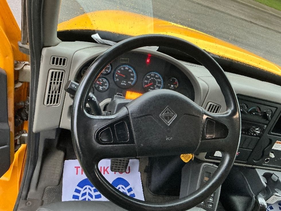 Medium Duty Box Truck-Light and Medium Duty Trucks-International-2019-4300-Edmonton-AB-263,564\n\t\tkm-$ 56,250 - Image 18