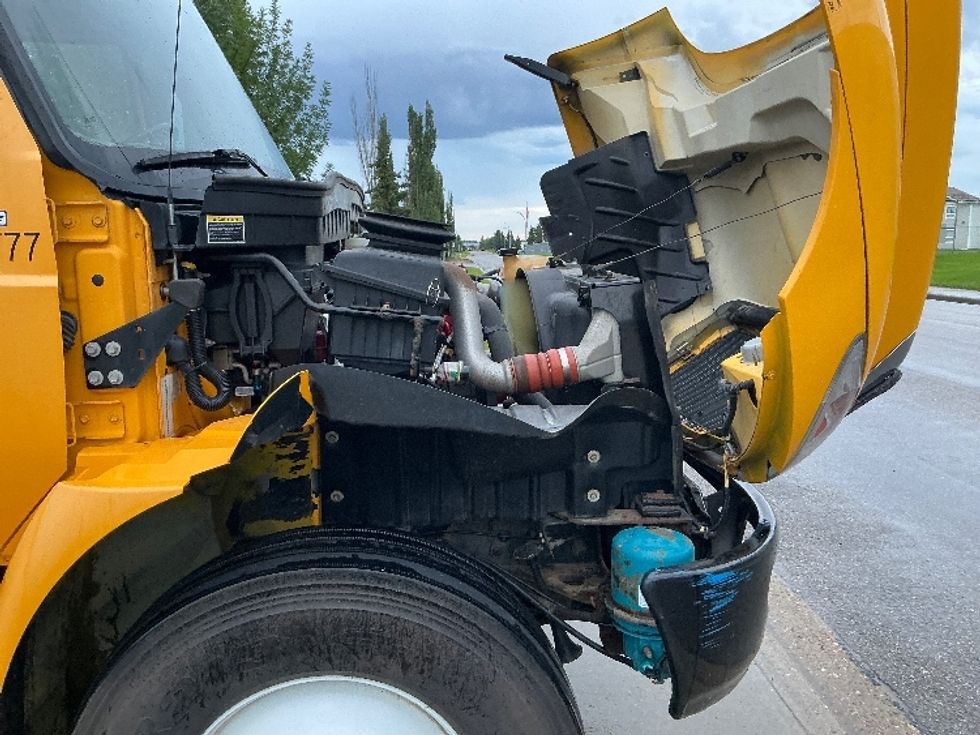 Medium Duty Box Truck-Light and Medium Duty Trucks-International-2019-4300-Edmonton-AB-263,564\n\t\tkm-$ 56,250 - Image 23