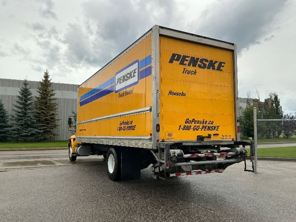 Medium Duty Box Truck-Light and Medium Duty Trucks-International-2019-4300-Edmonton-AB-263,564\n\t\tkm-$ 56,250 - Image 6