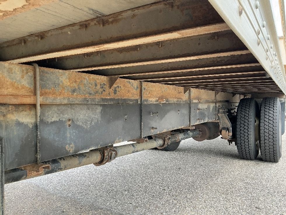 Medium Duty Box Truck-Light and Medium Duty Trucks-International-2019-4300-Edmonton-AB-332,510\n\t\tkm-$ 48,500 - Image 5