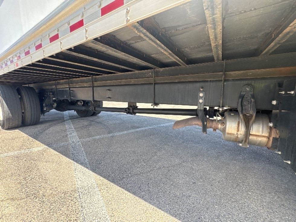Medium Duty Box Truck-Light and Medium Duty Trucks-International-2019-4300-El Paso-TX-198,996\n\t\tmiles-$ 39,500 - Image 14