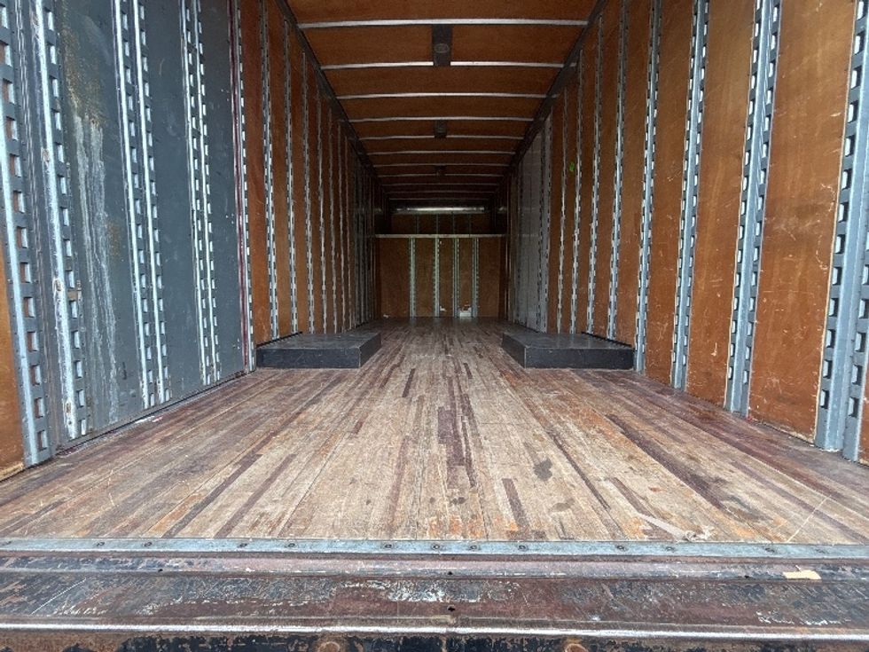 Medium Duty Box Truck-Light and Medium Duty Trucks-International-2019-4300-Elmsford-NY-93,567\n\t\tmiles-$ 56,000 - Image 10
