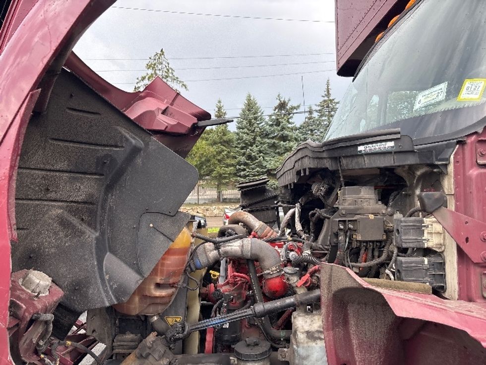 Medium Duty Box Truck-Light and Medium Duty Trucks-International-2019-4300-Elmsford-NY-93,567\n\t\tmiles-$ 56,000 - Image 24