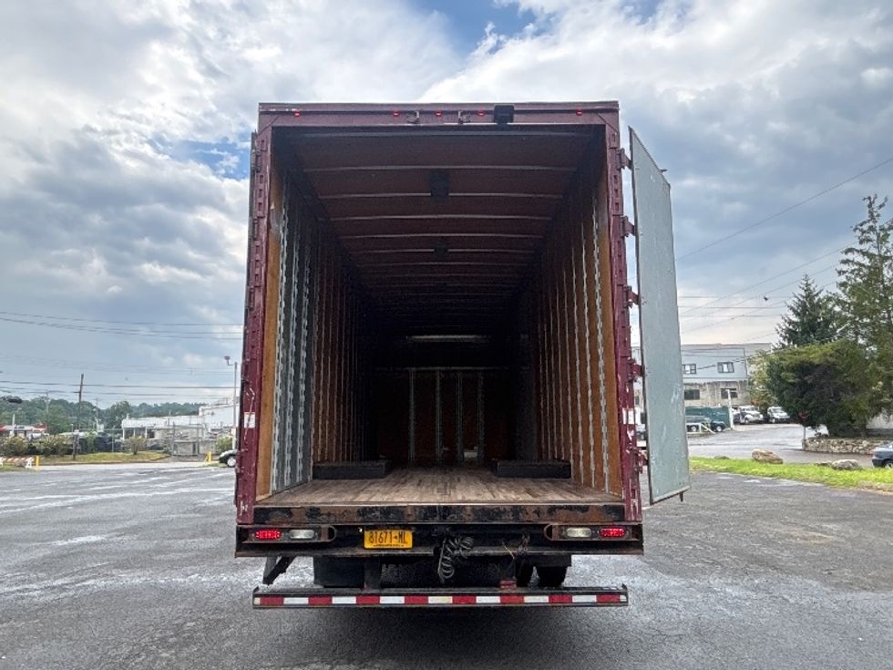 Medium Duty Box Truck-Light and Medium Duty Trucks-International-2019-4300-Elmsford-NY-93,567\n\t\tmiles-$ 56,000 - Image 9