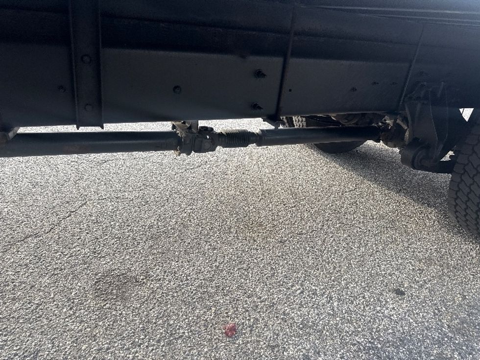 Medium Duty Box Truck-Light and Medium Duty Trucks-International-2019-4300-Essex-MD-276,465\n\t\tmiles-$ 31,250 - Image 5