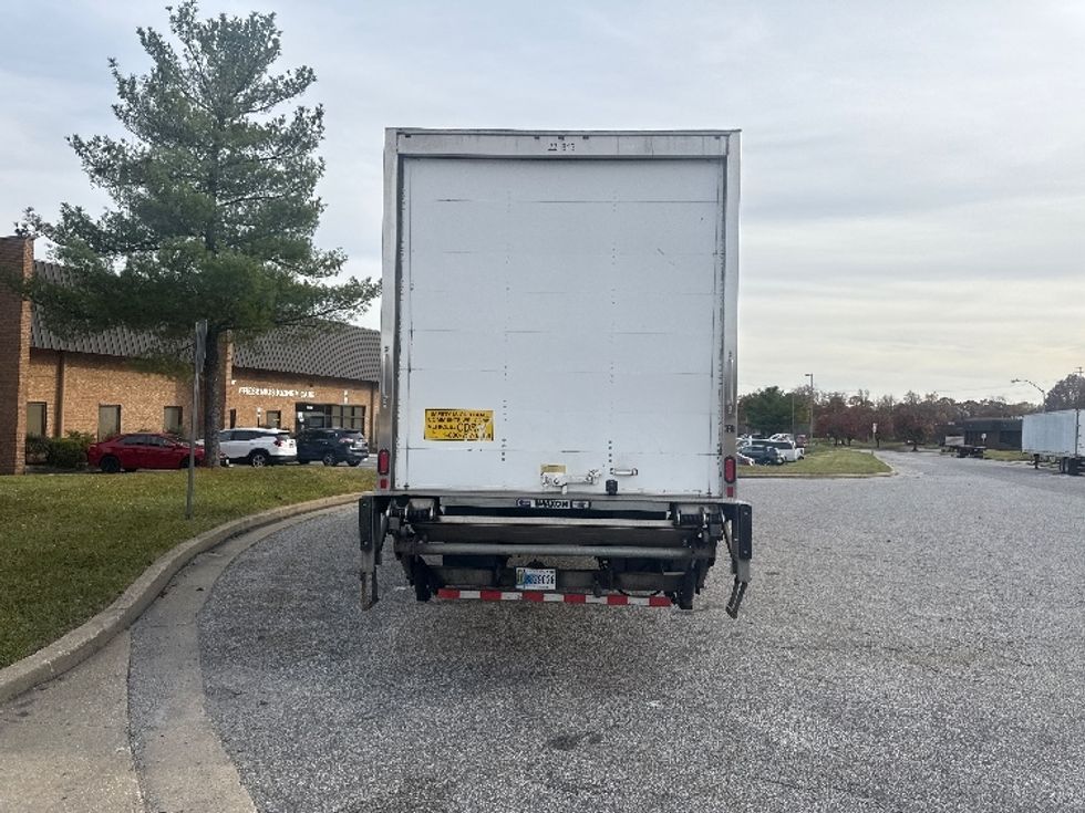Medium Duty Box Truck-Light and Medium Duty Trucks-International-2019-4300-Essex-MD-276,465\n\t\tmiles-$ 31,250 - Image 7