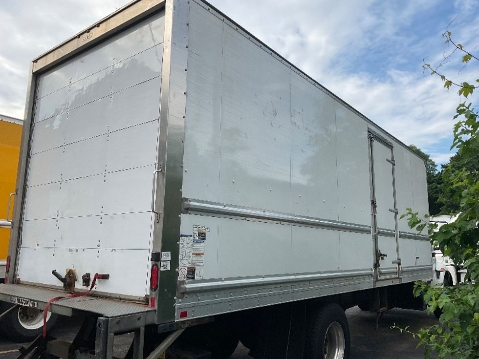 Medium Duty Box Truck-Light and Medium Duty Trucks-International-2019-4300-Fitchburg-MA-183,759\n\t\tmiles-$ 37,750 - Image 13