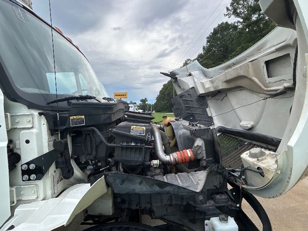 Medium Duty Box Truck-Light and Medium Duty Trucks-International-2019-4300-Florence-SC-64,000\n\t\tmiles-$ 57,750 - Image 21