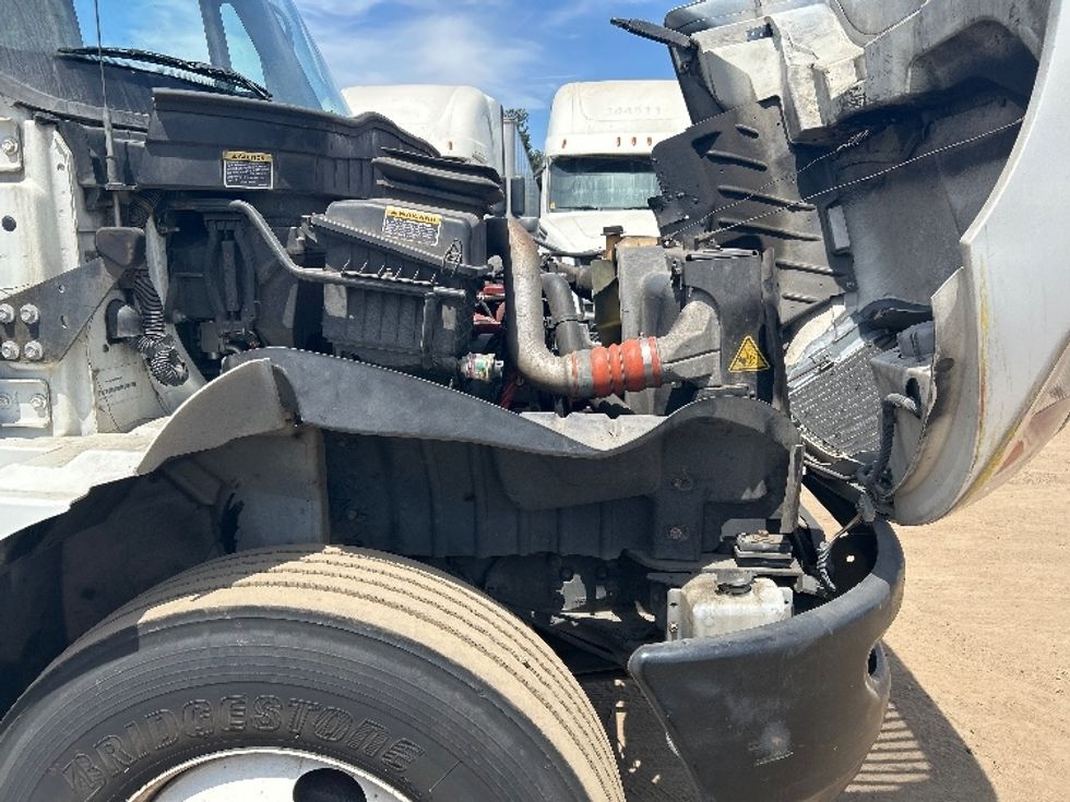 Medium Duty Box Truck-Light and Medium Duty Trucks-International-2019-4300-Fontana-CA-129,274\n\t\tmiles-$ 51,000 - Image 22