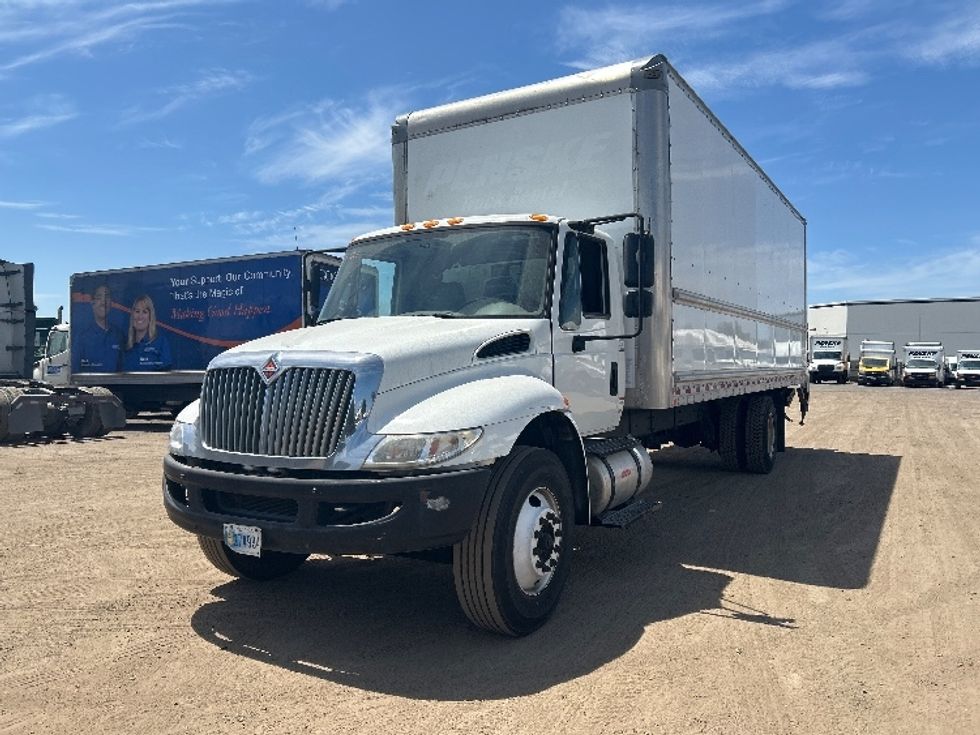 Medium Duty Box Truck-Light and Medium Duty Trucks-International-2019-4300-Fontana-CA-129,274\n\t\tmiles-$ 51,000 - Image 3