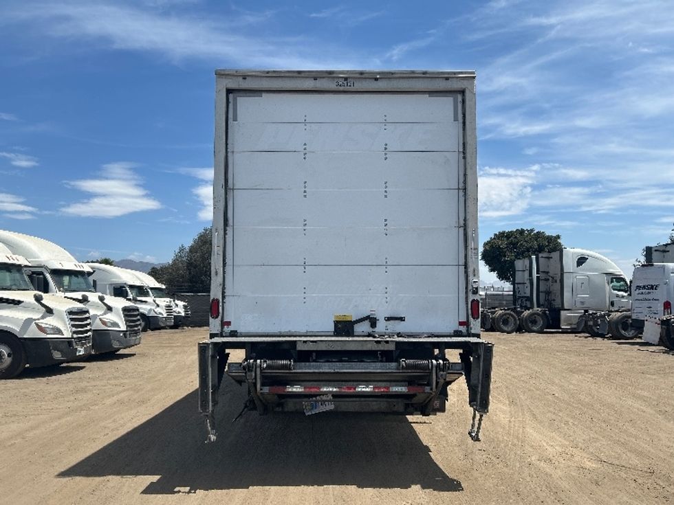 Medium Duty Box Truck-Light and Medium Duty Trucks-International-2019-4300-Fontana-CA-129,274\n\t\tmiles-$ 51,000 - Image 7