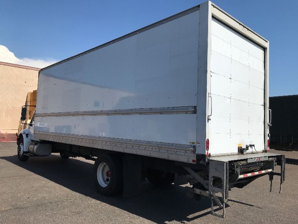 Medium Duty Box Truck-Light and Medium Duty Trucks-International-2019-4300-Fontana-CA-147,583\n\t\tmiles-$ 48,750 - Image 6