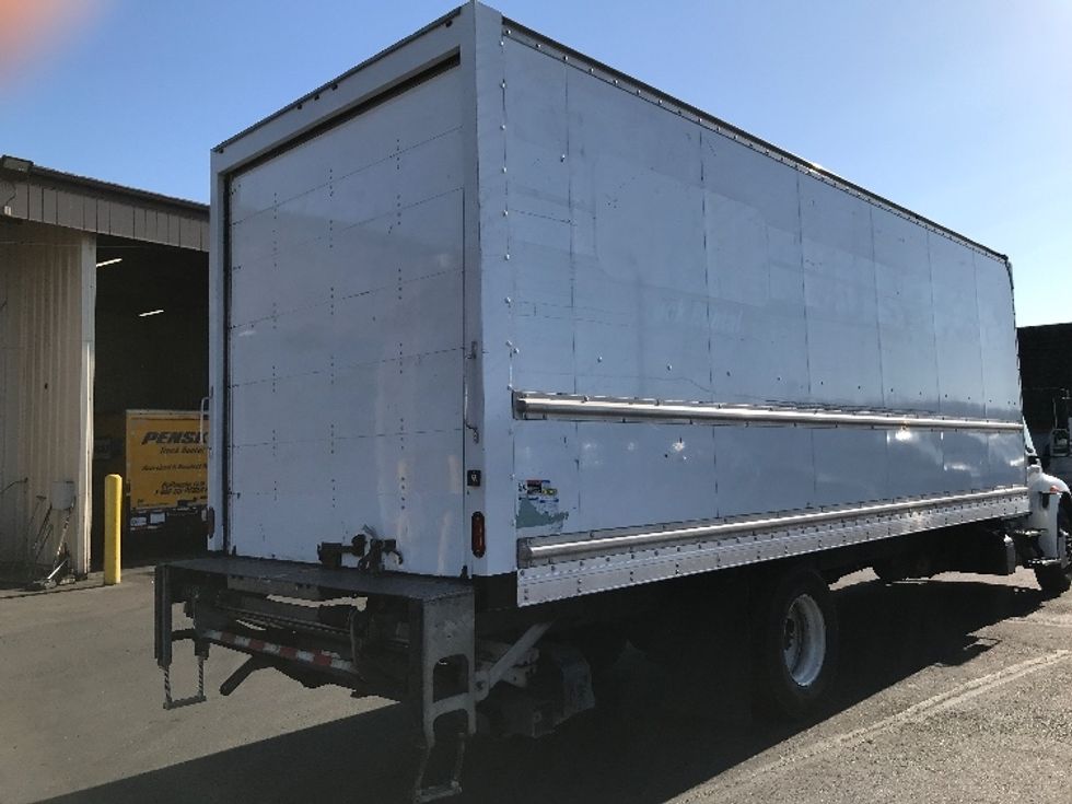 Medium Duty Box Truck-Light and Medium Duty Trucks-International-2019-4300-Fontana-CA-158,781\n\t\tmiles-$ 47,000 - Image 13