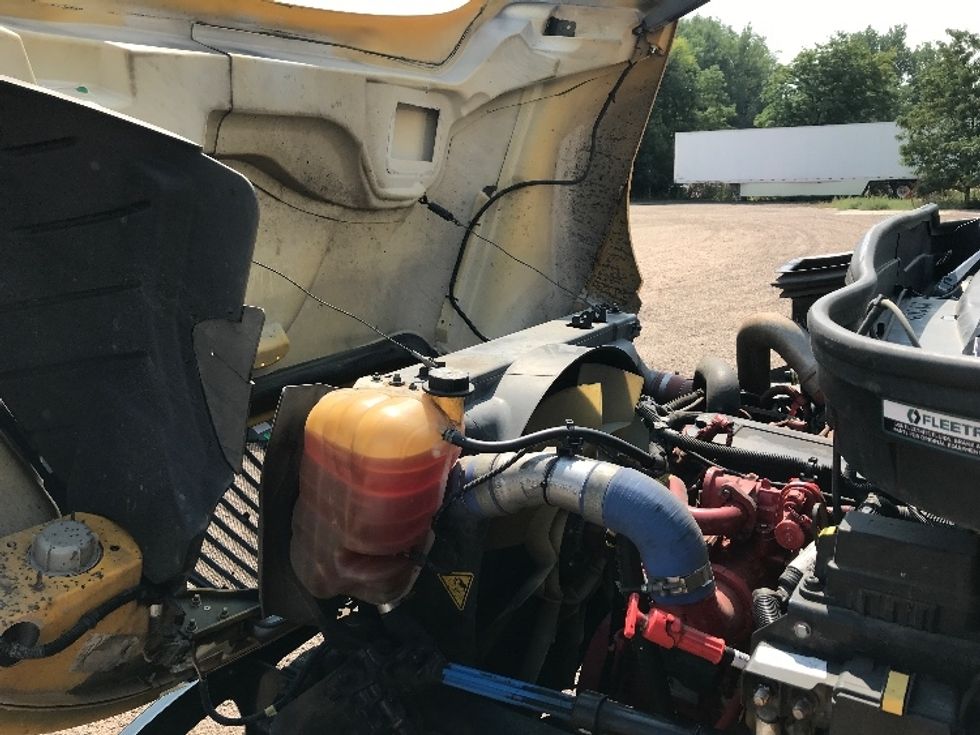 Medium Duty Box Truck-Light and Medium Duty Trucks-International-2019-4300-Fort Collins-CO-161,761\n\t\tmiles-$ 48,000 - Image 24