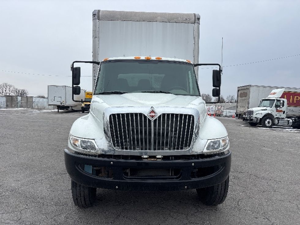 Medium Duty Box Truck-Light and Medium Duty Trucks-International-2019-4300-Fort Wayne-IN-69,654\n\t\tmiles-$ 54,500 - Image 2