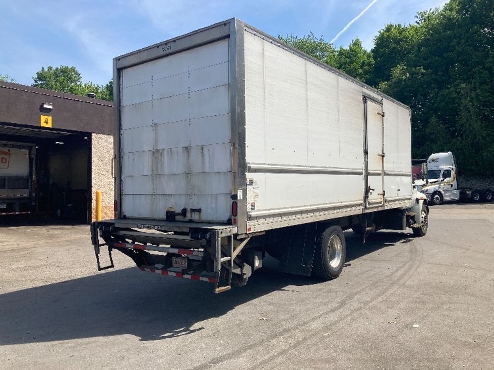 Medium Duty Box Truck-Light and Medium Duty Trucks-International-2019-4300-Franklin-MA-270,144\n\t\tmiles-$ 30,500 - Image 13