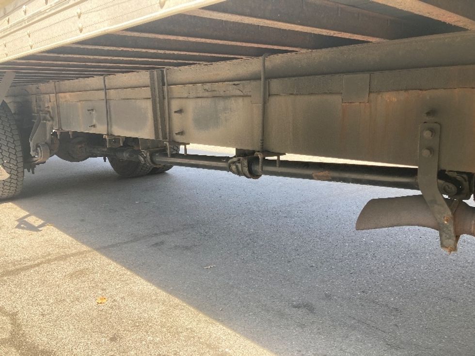 Medium Duty Box Truck-Light and Medium Duty Trucks-International-2019-4300-Franklin-MA-270,144\n\t\tmiles-$ 30,500 - Image 14