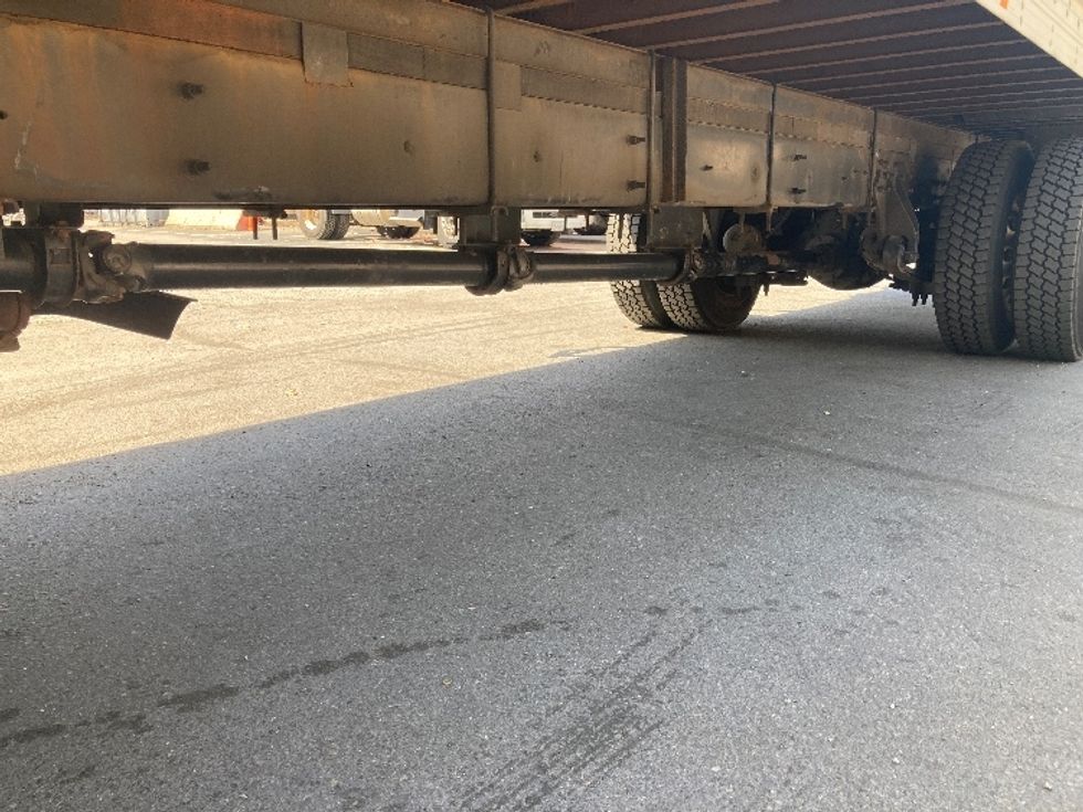 Medium Duty Box Truck-Light and Medium Duty Trucks-International-2019-4300-Franklin-MA-270,144\n\t\tmiles-$ 30,500 - Image 5