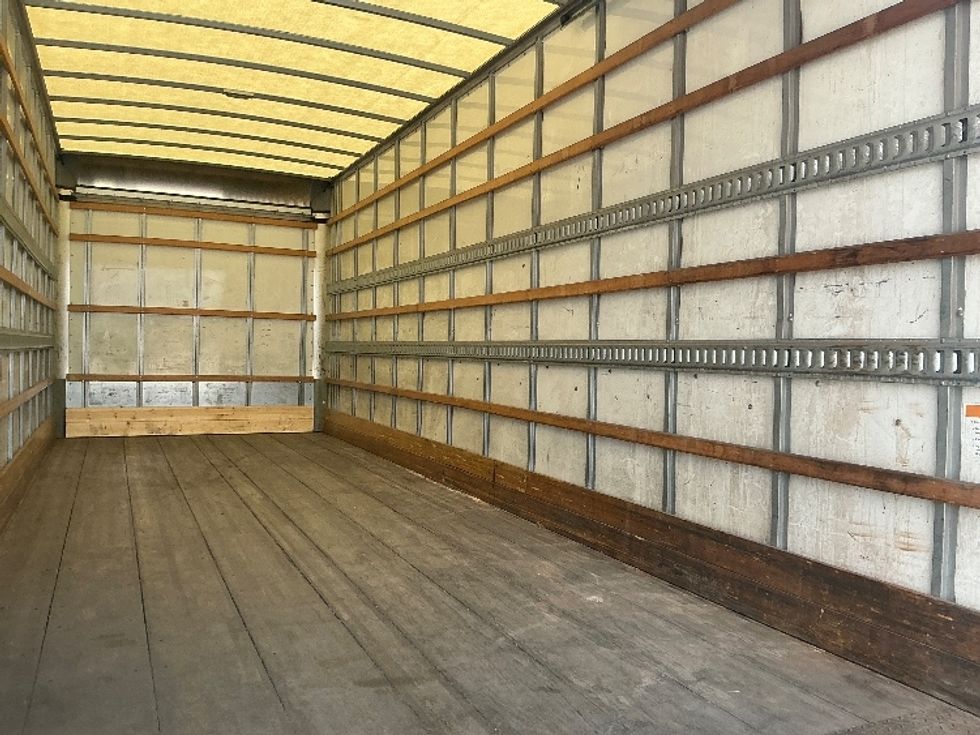 Medium Duty Box Truck-Light and Medium Duty Trucks-International-2019-4300-Grand Junction-CO-156,302\n\t\tmiles-$ 47,250 - Image 12