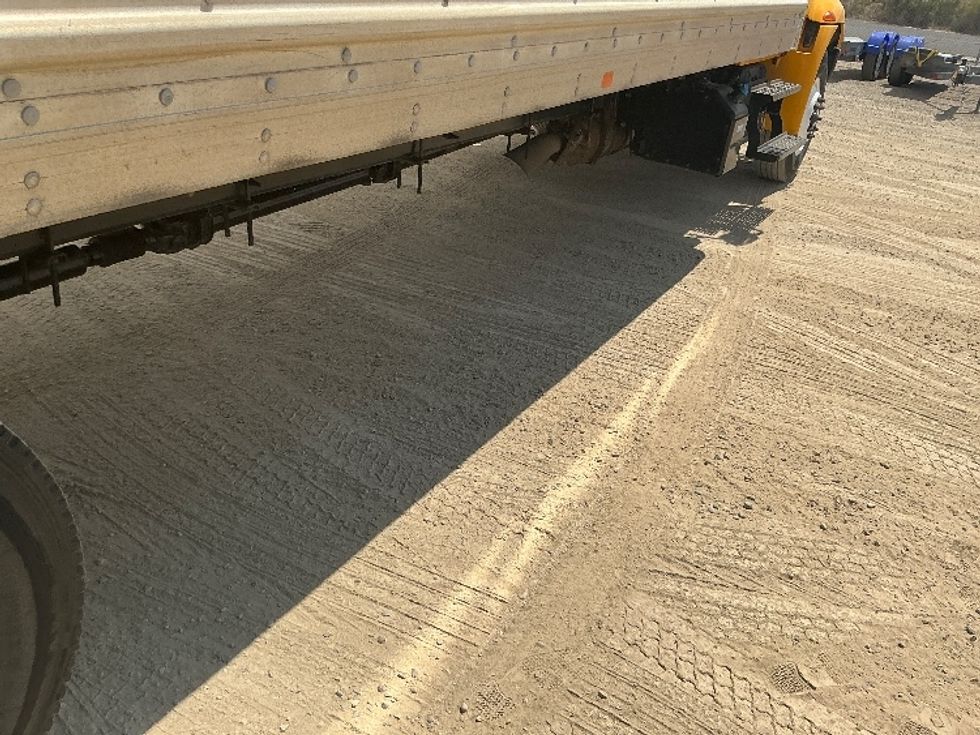 Medium Duty Box Truck-Light and Medium Duty Trucks-International-2019-4300-Grand Junction-CO-156,302\n\t\tmiles-$ 47,250 - Image 14