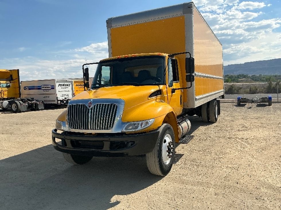 Medium Duty Box Truck-Light and Medium Duty Trucks-International-2019-4300-Grand Junction-CO-159,198\n\t\tmiles-$ 48,250 - Image 3