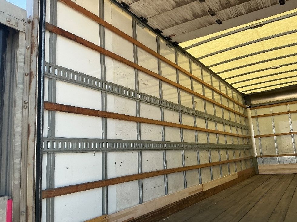 Medium Duty Box Truck-Light and Medium Duty Trucks-International-2019-4300-Grand Junction-CO-159,198\n\t\tmiles-$ 48,250 - Image 11