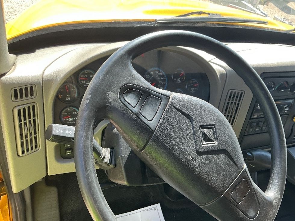 Medium Duty Box Truck-Light and Medium Duty Trucks-International-2019-4300-Grand Junction-CO-159,198\n\t\tmiles-$ 48,250 - Image 17