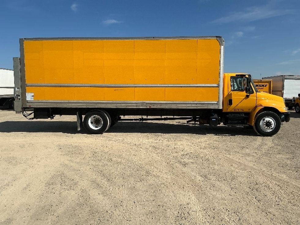 Medium Duty Box Truck-Light and Medium Duty Trucks-International-2019-4300-Grand Junction-CO-159,198\n\t\tmiles-$ 48,250 - Image 15