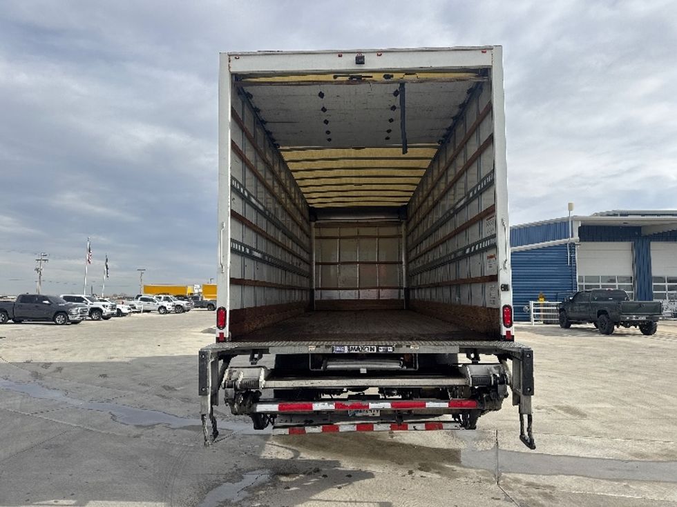 Medium Duty Box Truck-Light and Medium Duty Trucks-International-2019-4300-Greeley-CO-142,799\n\t\tmiles-$ 47,250 - Image 8
