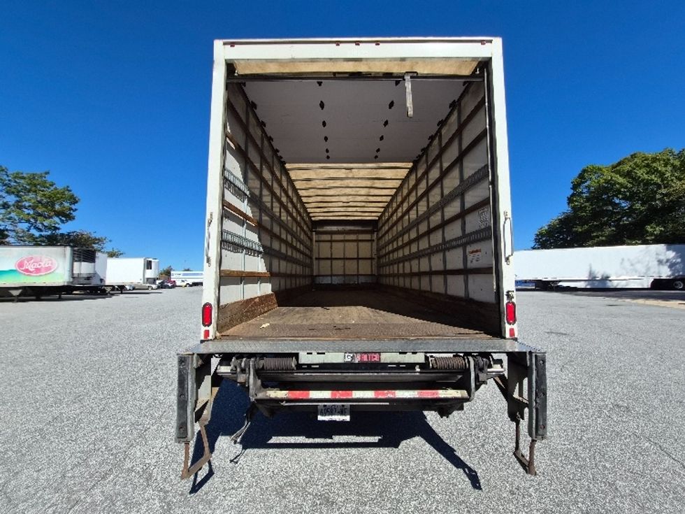Medium Duty Box Truck-Light and Medium Duty Trucks-International-2019-4300-Greensboro-NC-377,024\n\t\tmiles-$ 20,000 - Image 8