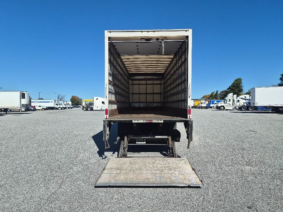 Medium Duty Box Truck-Light and Medium Duty Trucks-International-2019-4300-Greensboro-NC-377,024\n\t\tmiles-$ 20,000 - Image 9